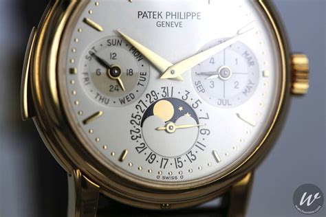 patek philippe 3974 price|platinum calendar.